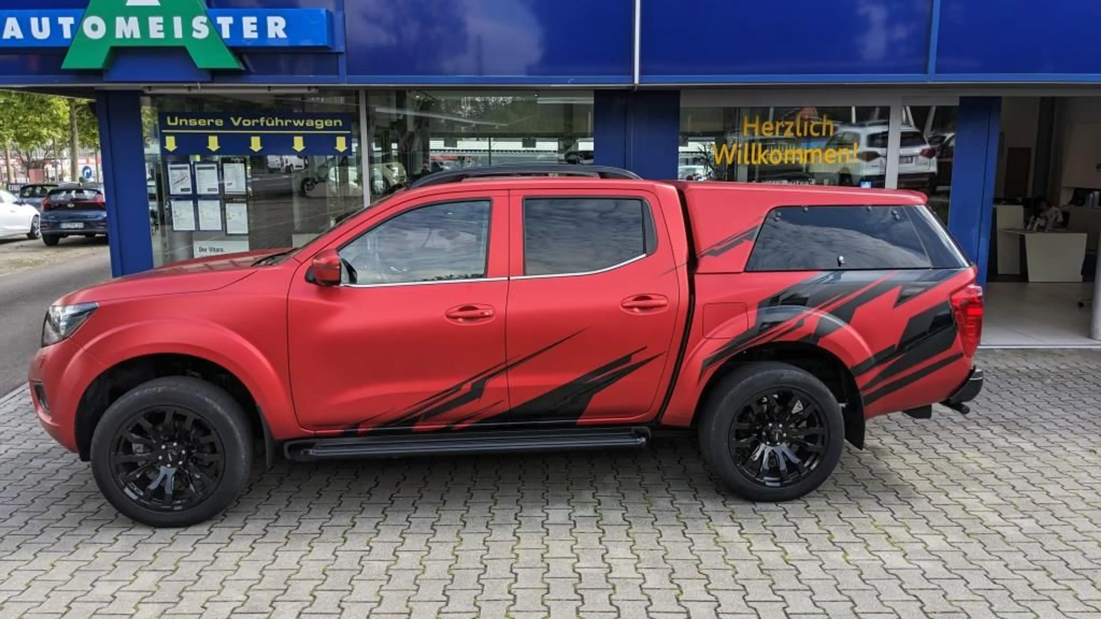 Nissan Navara Pick-up Allrad AHZV Navi DAB+ LED — photo 2