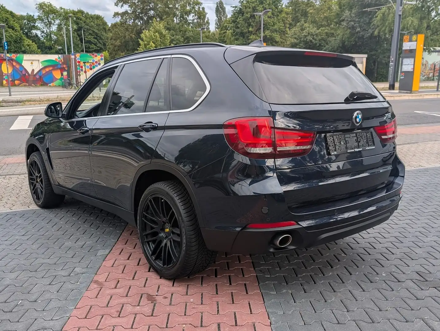 BMW X5 xDrive 30 d Sitzh. Klimaaut. PDC. Navi. BT. plava - 2