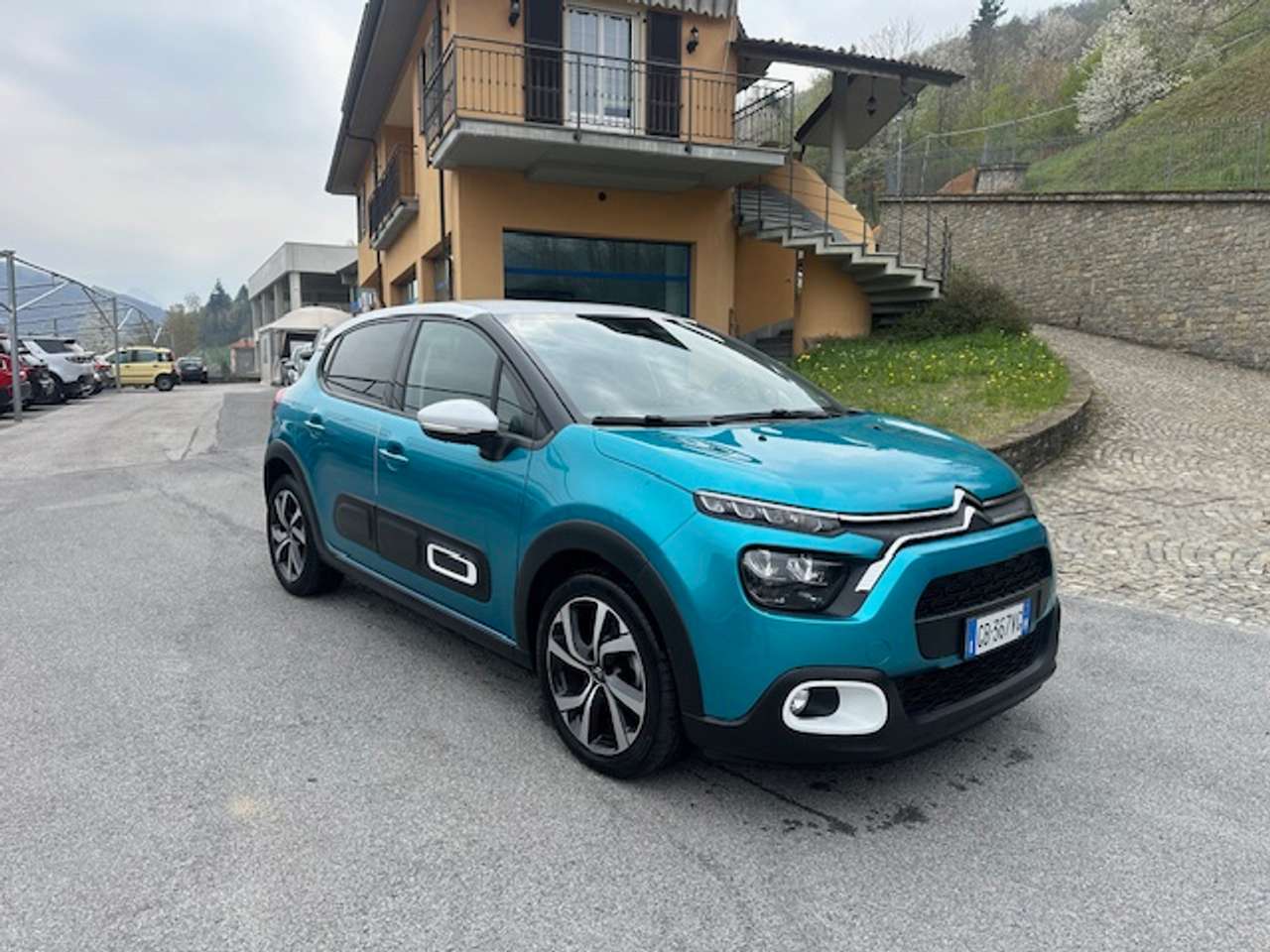 Citroen C3 C3 1.2 110cv  Shine Pack NEOPATENTATI UNICOPRIETARIO