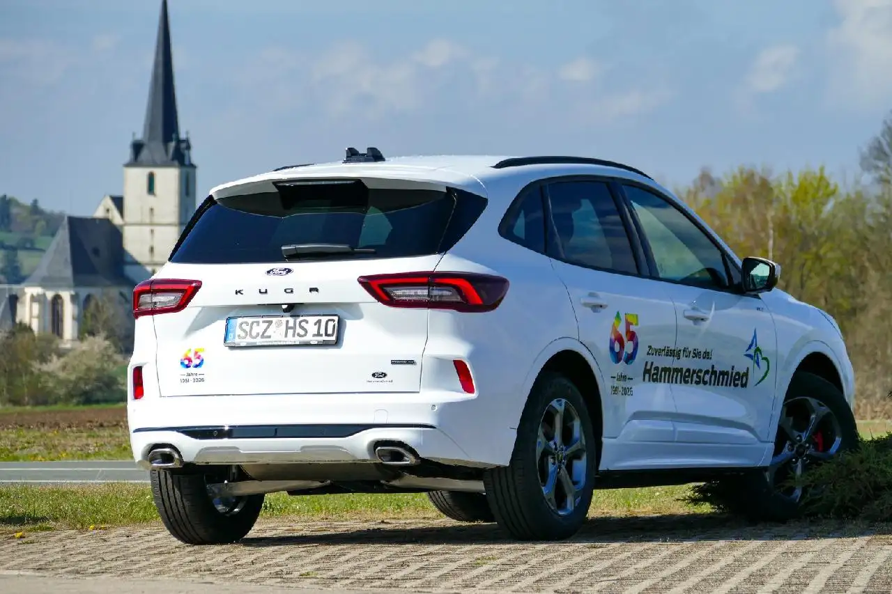 Ford Kuga Hybrid ST-Line X 3