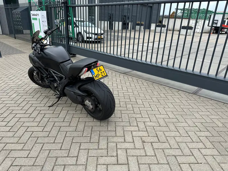 Ducati Diavel - foto 5