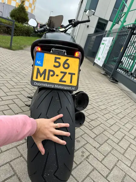 Ducati Diavel - foto 4