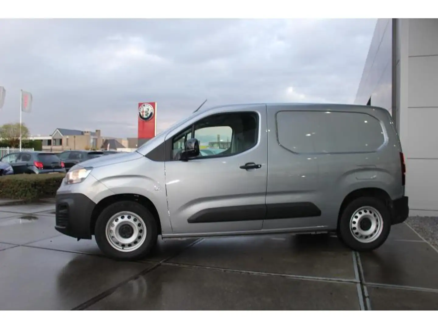 Fiat Doblo E-DOBLO Van L1 Heavy Gris - 1