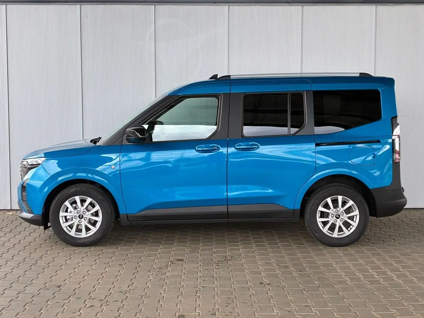 Ford Tourneo Courier Titanium 1.0 Ecoboost / PDC V&H +Kamera Shz vo ... Blau - 2