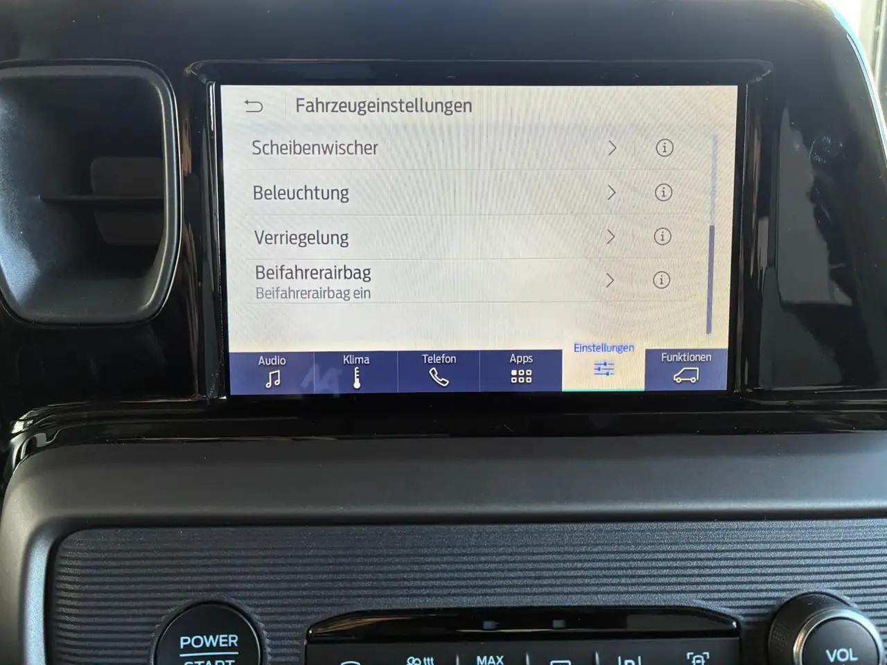Ford Tourneo Courier 2026 — фото 15