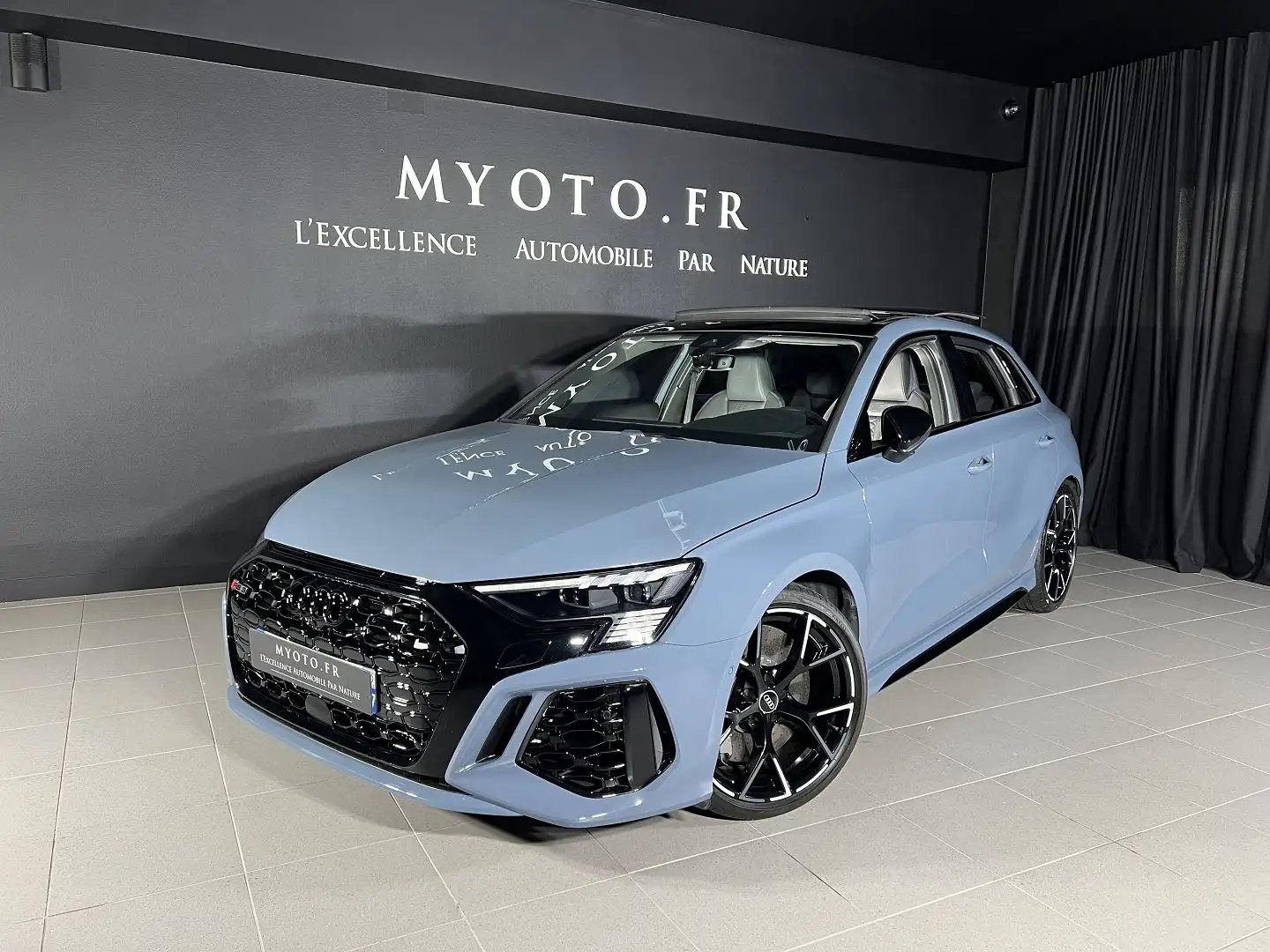 Audi RS3 2.5 TFSI 400CH QUATTRO S TRONIC 7 Grau - 1