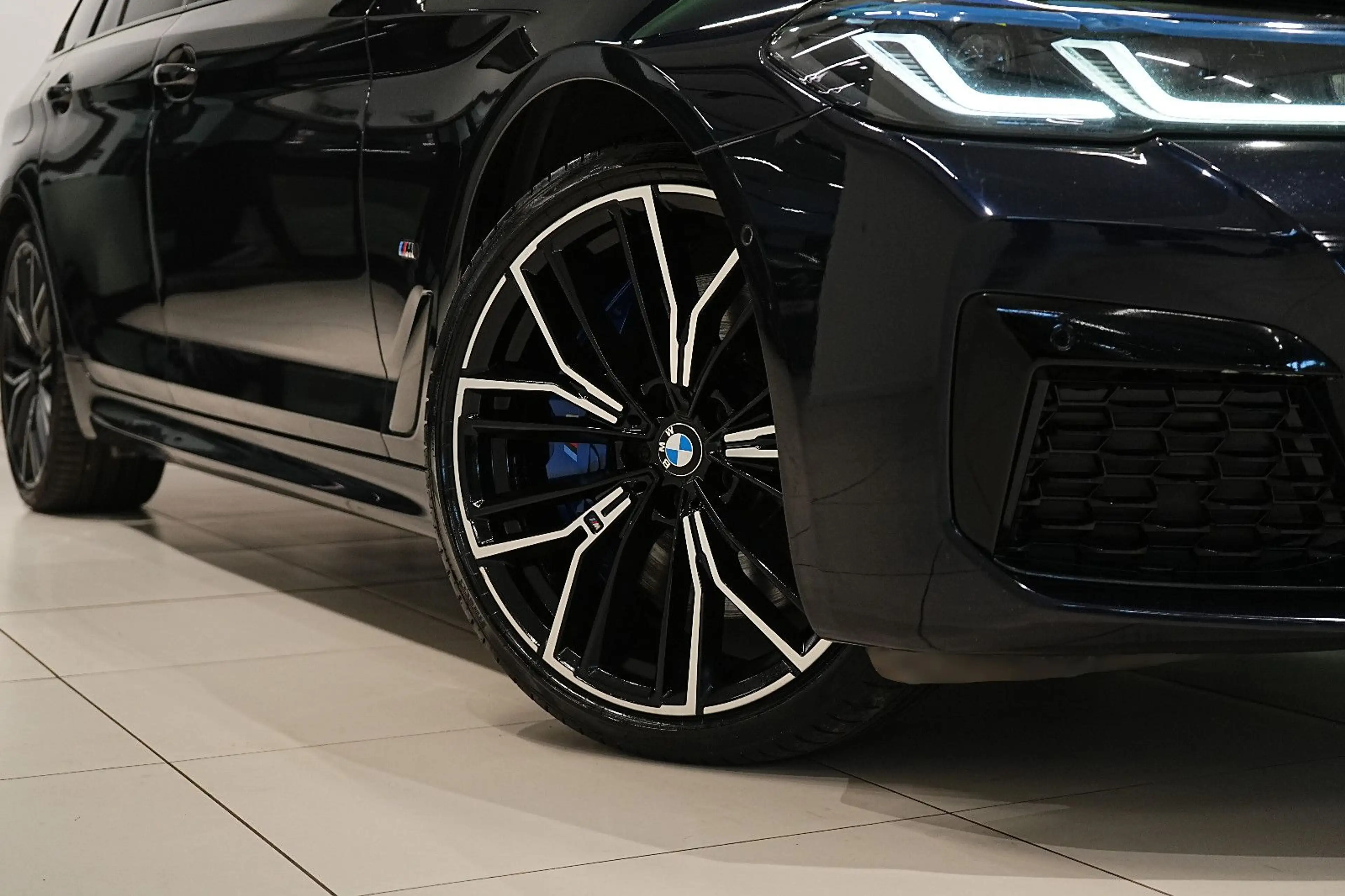 BMW 540 d|M-PAKET|HUD|ACC|KAMERA|H&K|PANO|ANHK|LASER| — photo 8