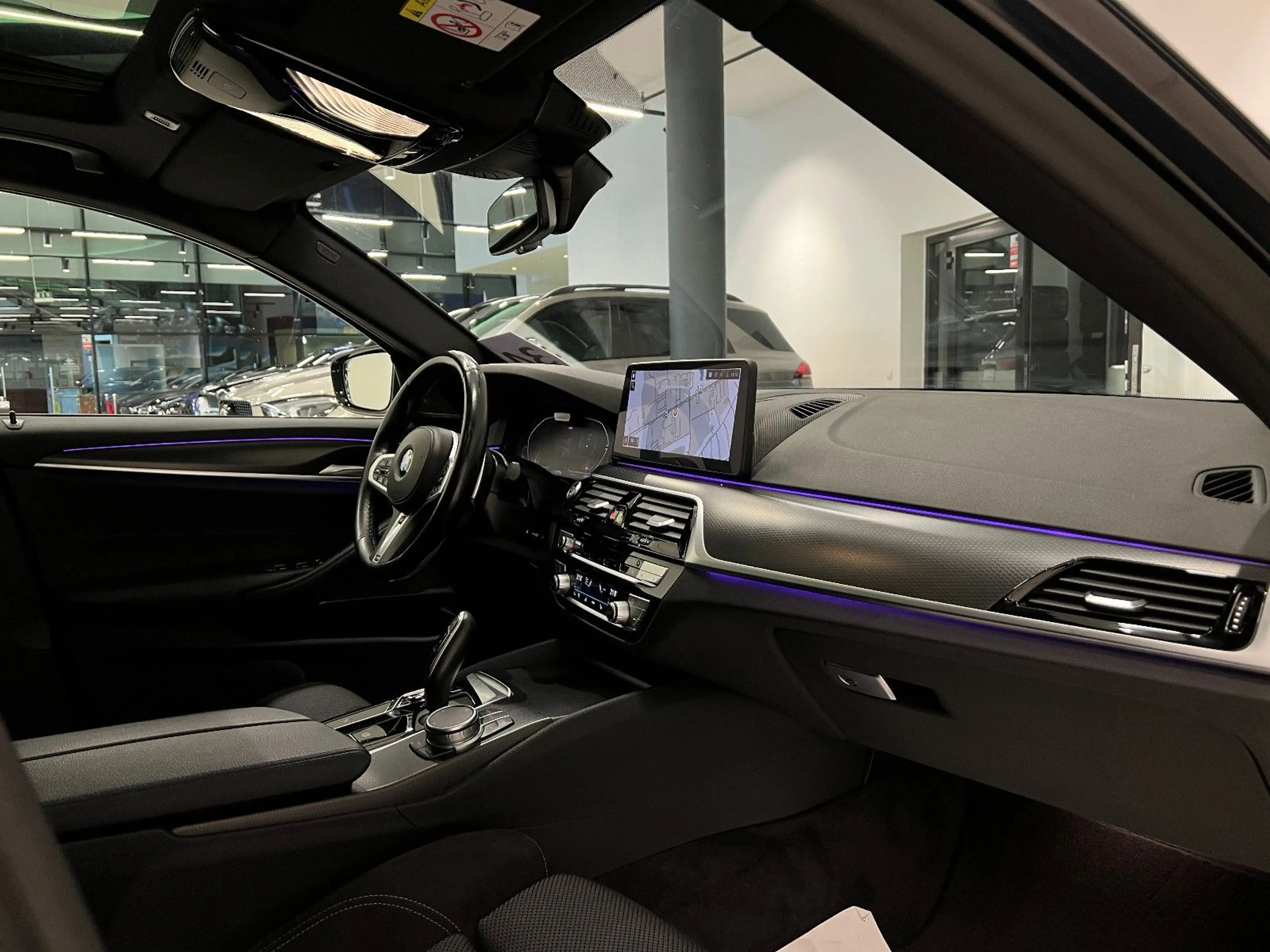 BMW 540 d|M-PAKET|HUD|ACC|KAMERA|H&K|PANO|ANHK|LASER| — photo 4