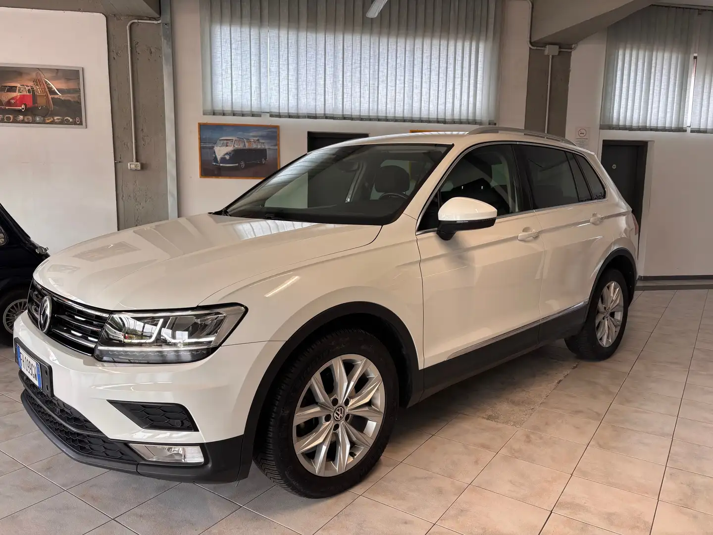 Volkswagen Tiguan Tiguan II 2016 2.0 tdi Style 150cv Bianco - 1