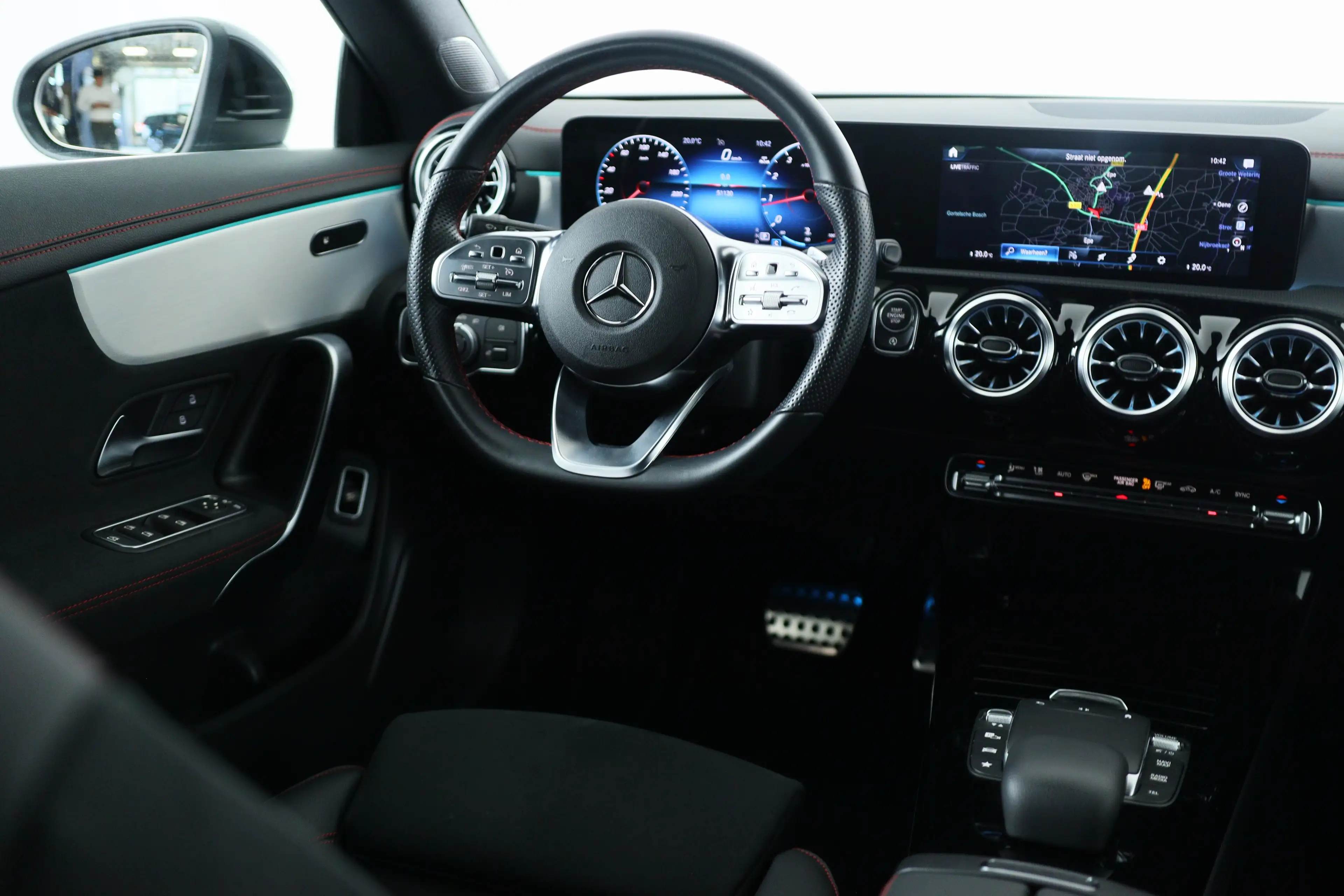 Mercedes-Benz CLA 180 Shooting Brake AMG Line | AMG-styling | Electronic — photo 25