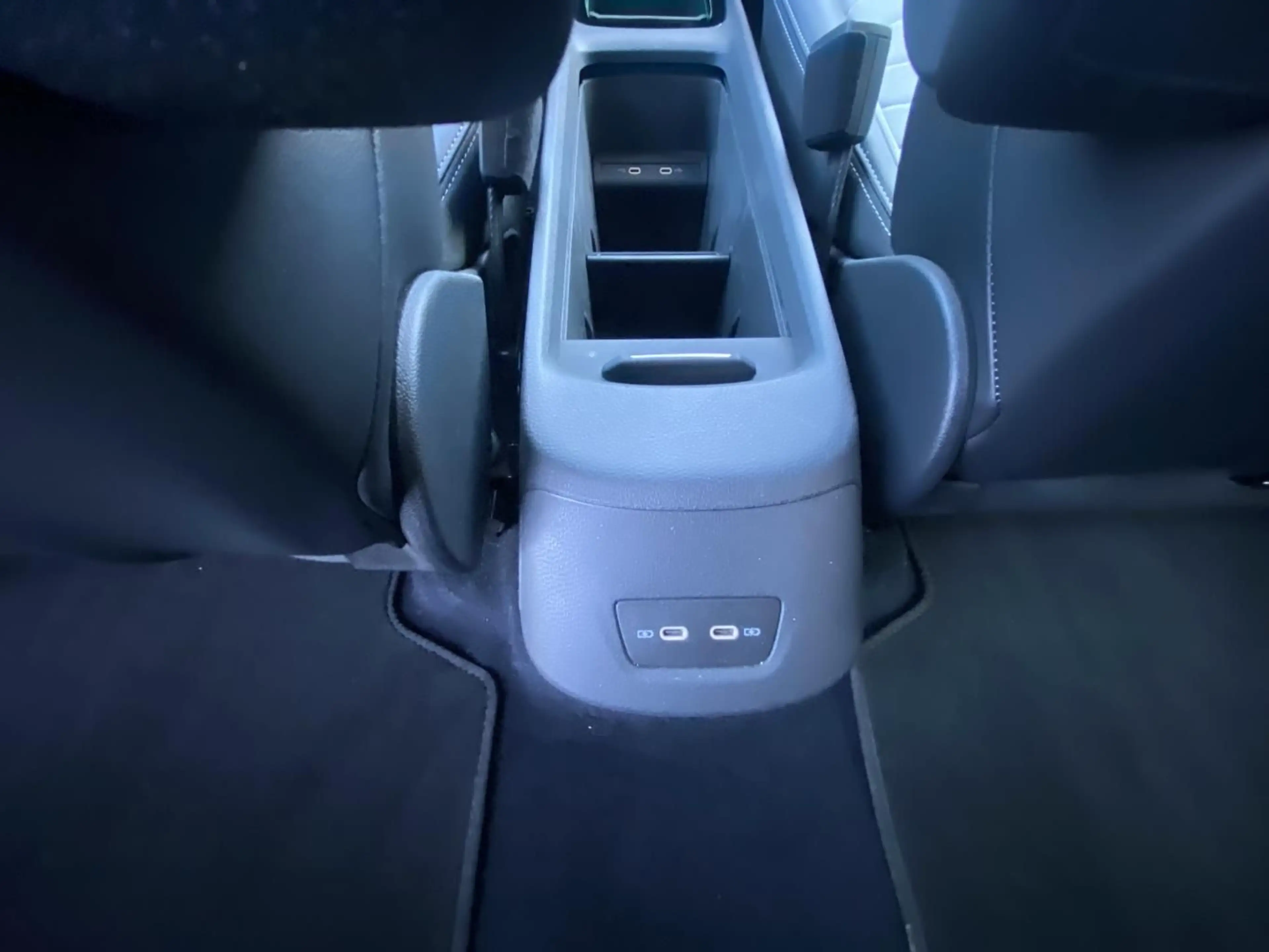 Volkswagen ID.3 Pro Performance SPORTPAKET APP-CONNECT+19"- — photo 13