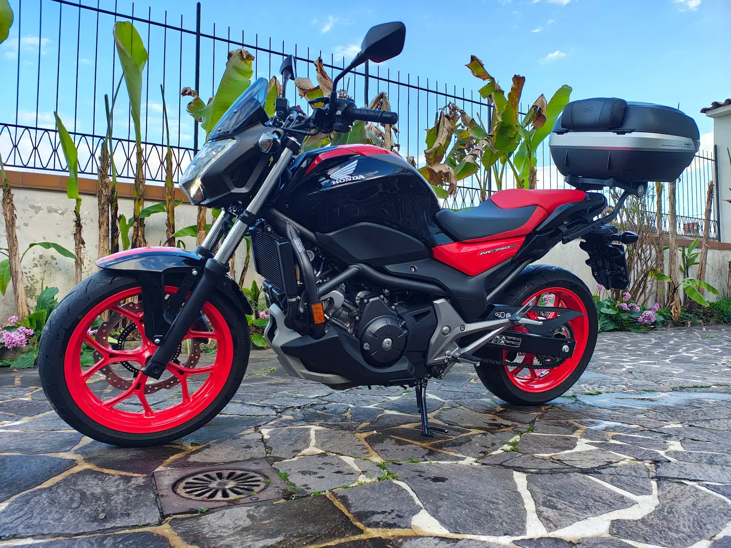 Honda NC 750 S DCT cambio automatico Negro - 2