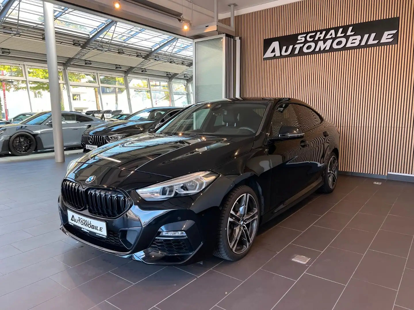 BMW 218i Gran Coupe M-Sport *LED, Kamera, Garantie* Schwarz - 1