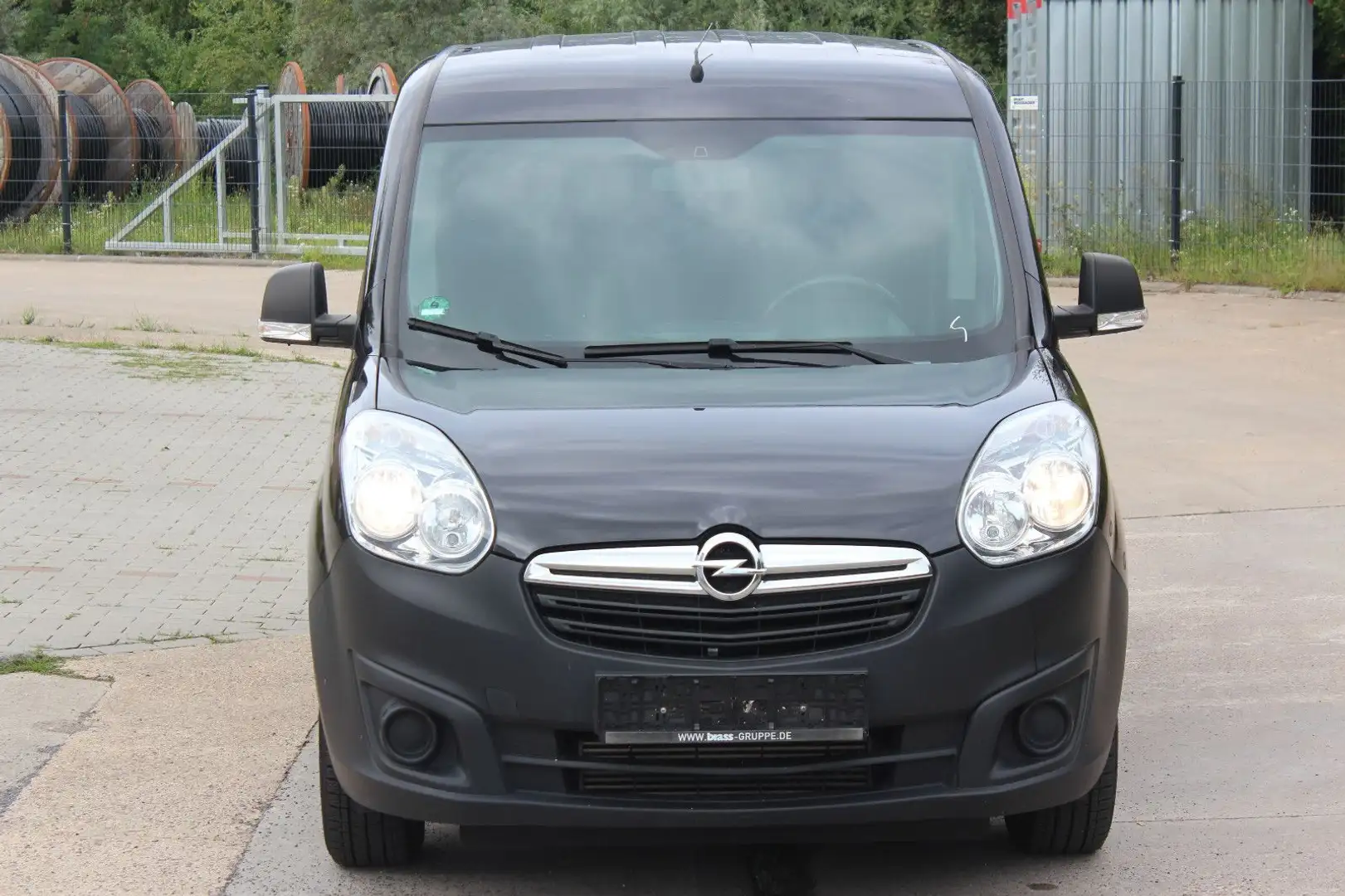 Opel Combo 1.4 Turbo 88kW Edition L1H1+Klima+PDC crna - 2