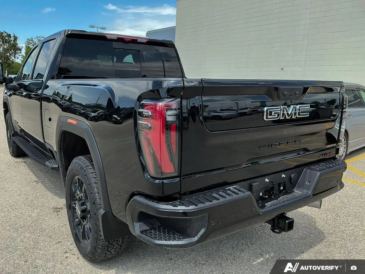 GMC Sierra 2500HD снимка GMC Sierra 2500HD