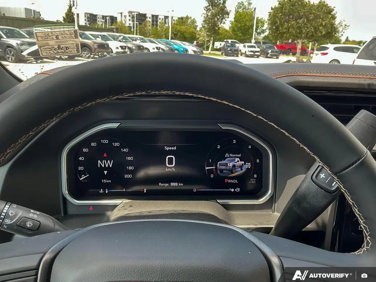 GMC Sierra 2500HD снимка GMC Sierra 2500HD
