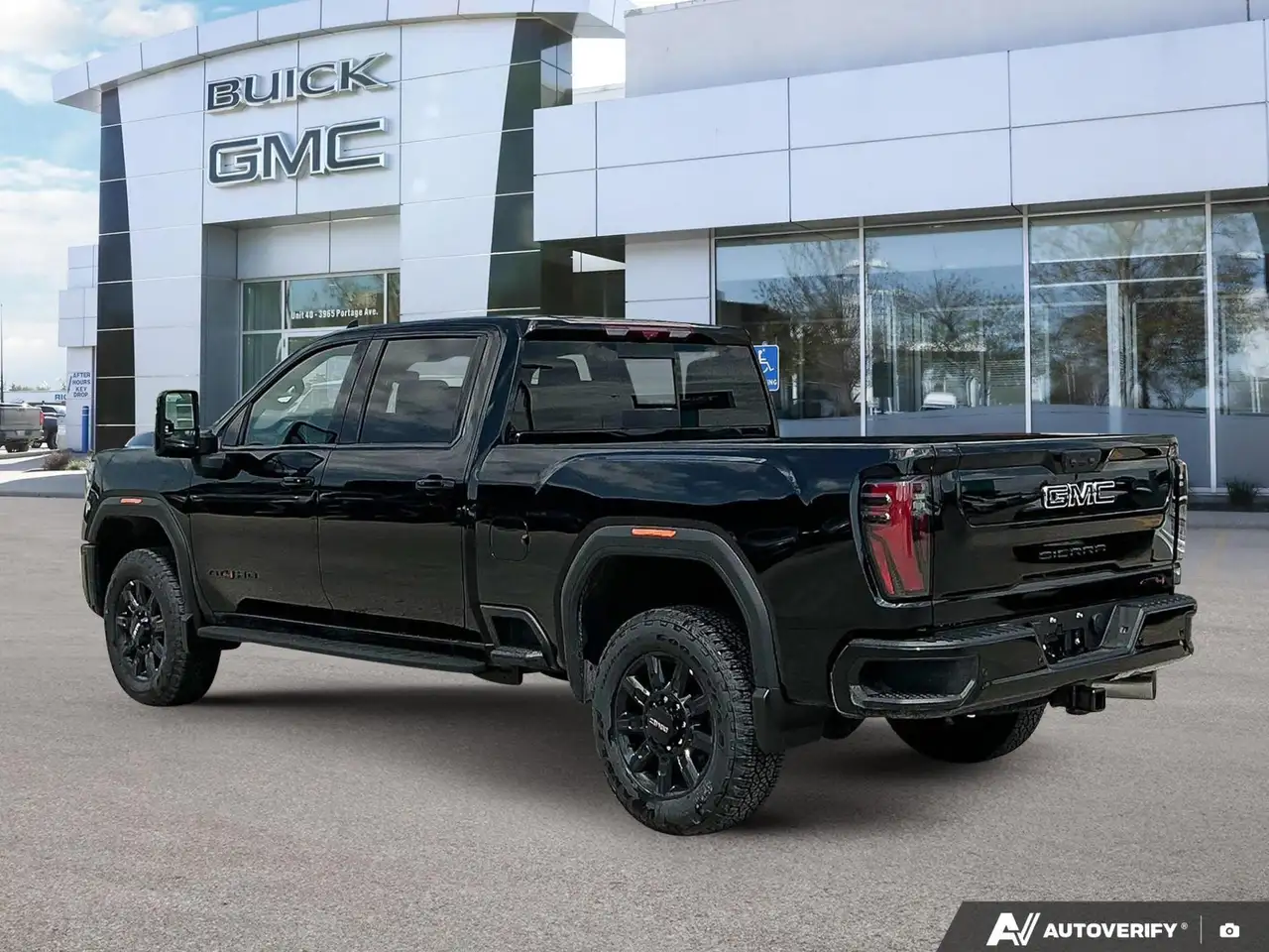 GMC Sierra 2500HD снимка GMC Sierra 2500HD
