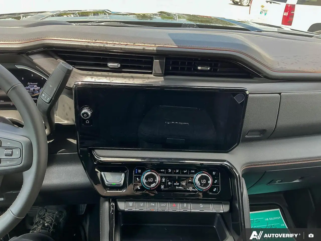GMC Sierra 2500HD снимка GMC Sierra 2500HD