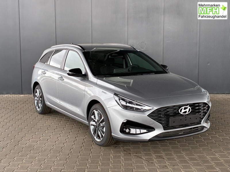 Hyundai i30 Kombi Comfort Plus 1.0 TGDI DCT / Navi Sitz + L... — photo 4