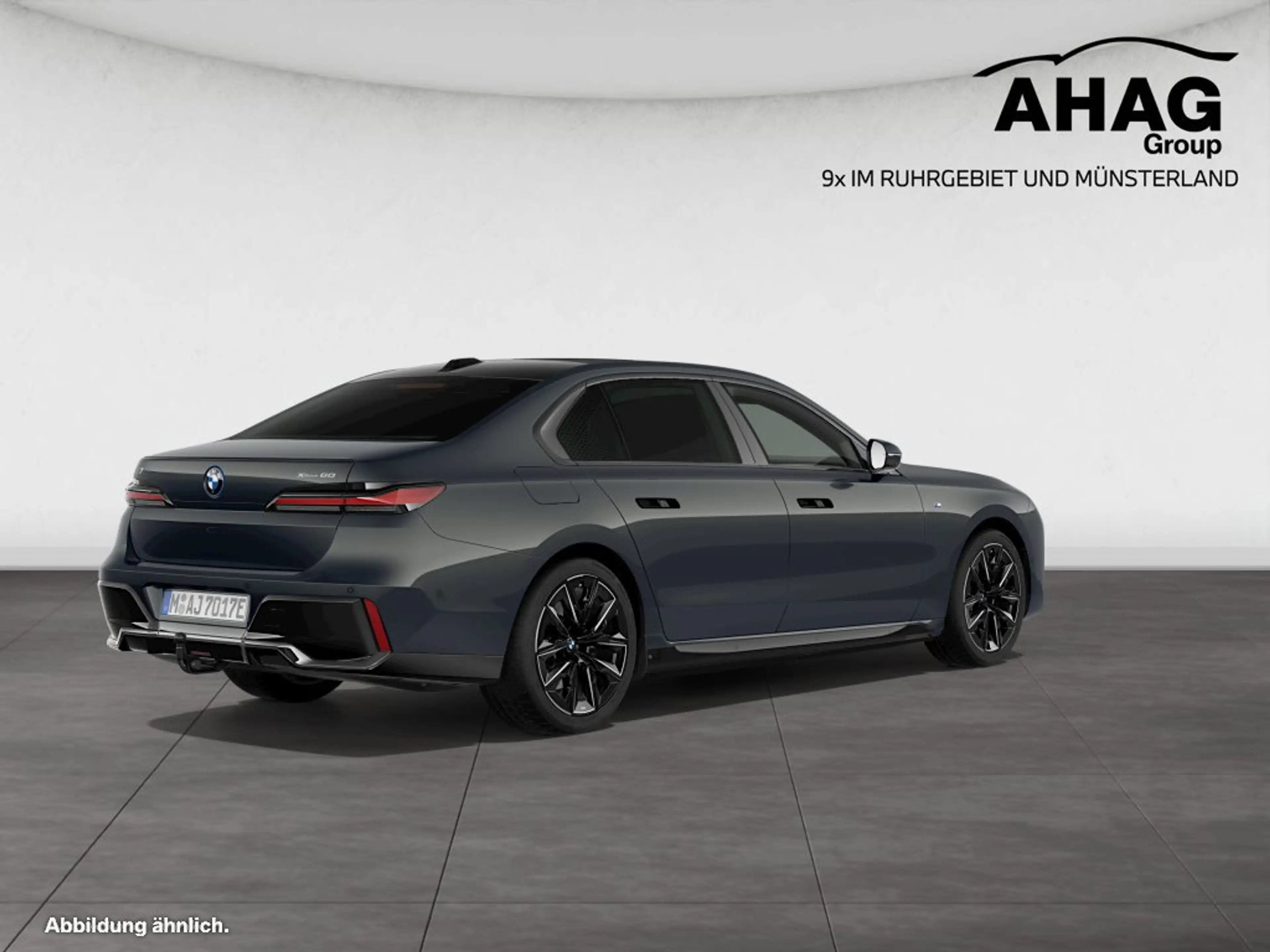 BMW i7 xDrive60 — photo 2
