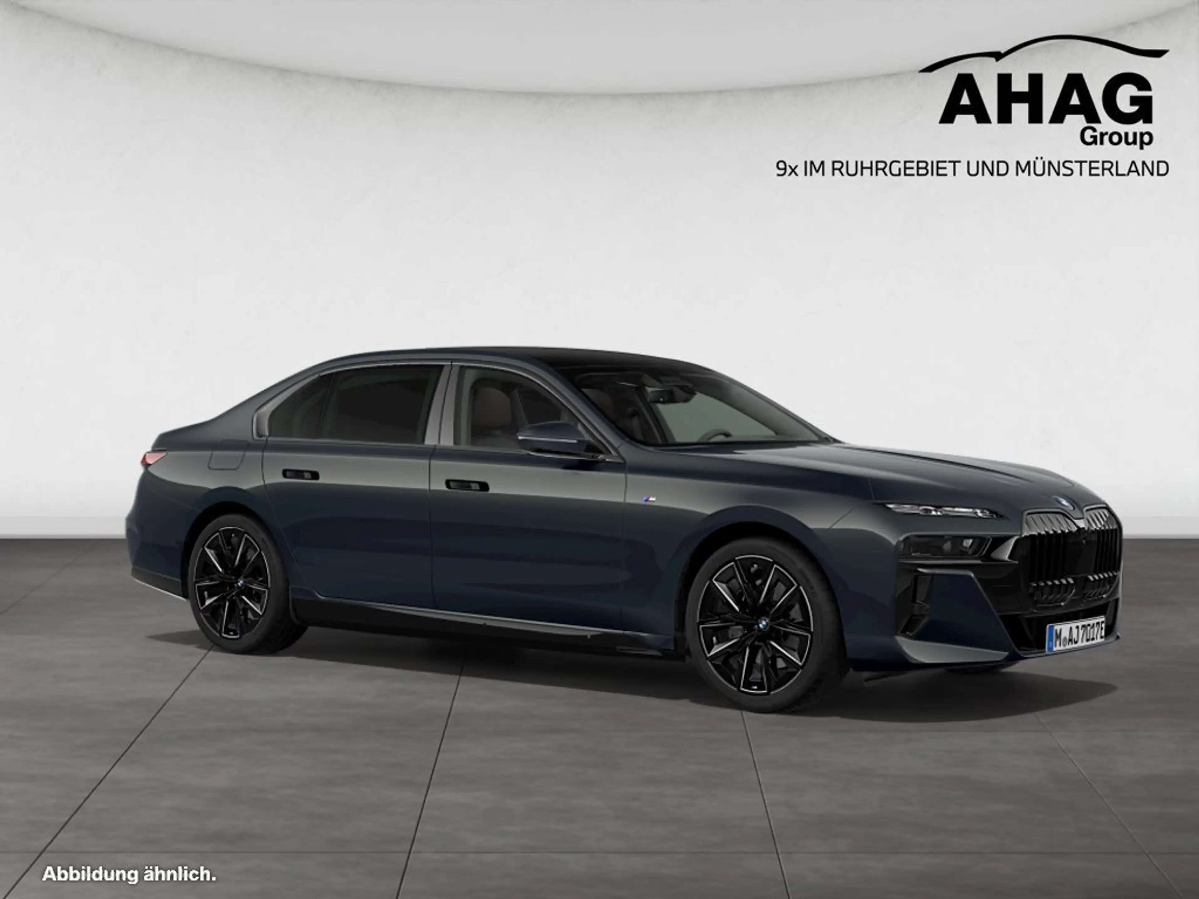 BMW i7 xDrive60 — photo 9