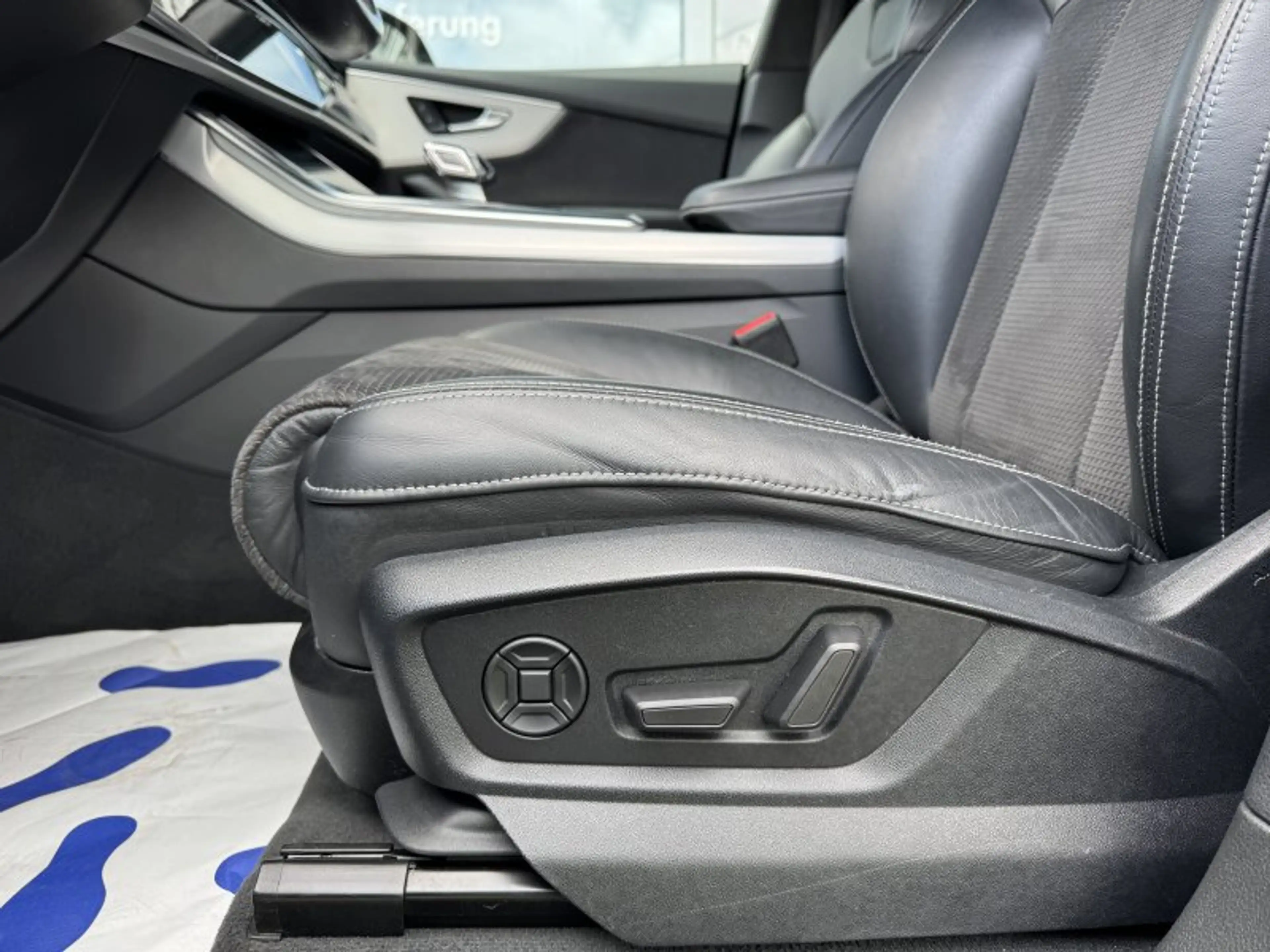 Audi SQ8 4.0 TDI quattro Pano 22Zoll AHK Matrix ACC  Standh — photo 13