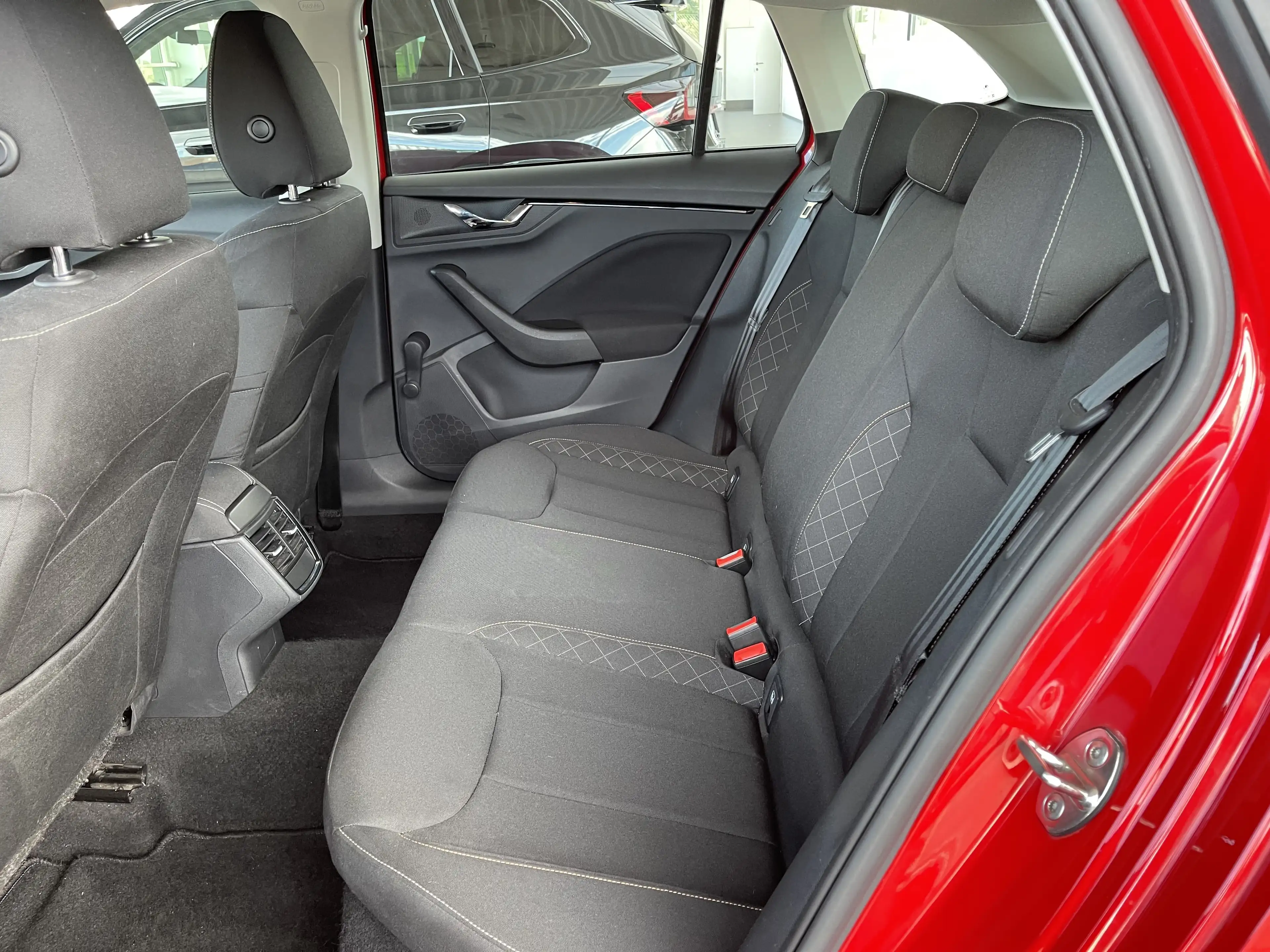 Skoda Scala 1.0 TSI *** GARANTIE + LED + AIRCO *** — photo 12