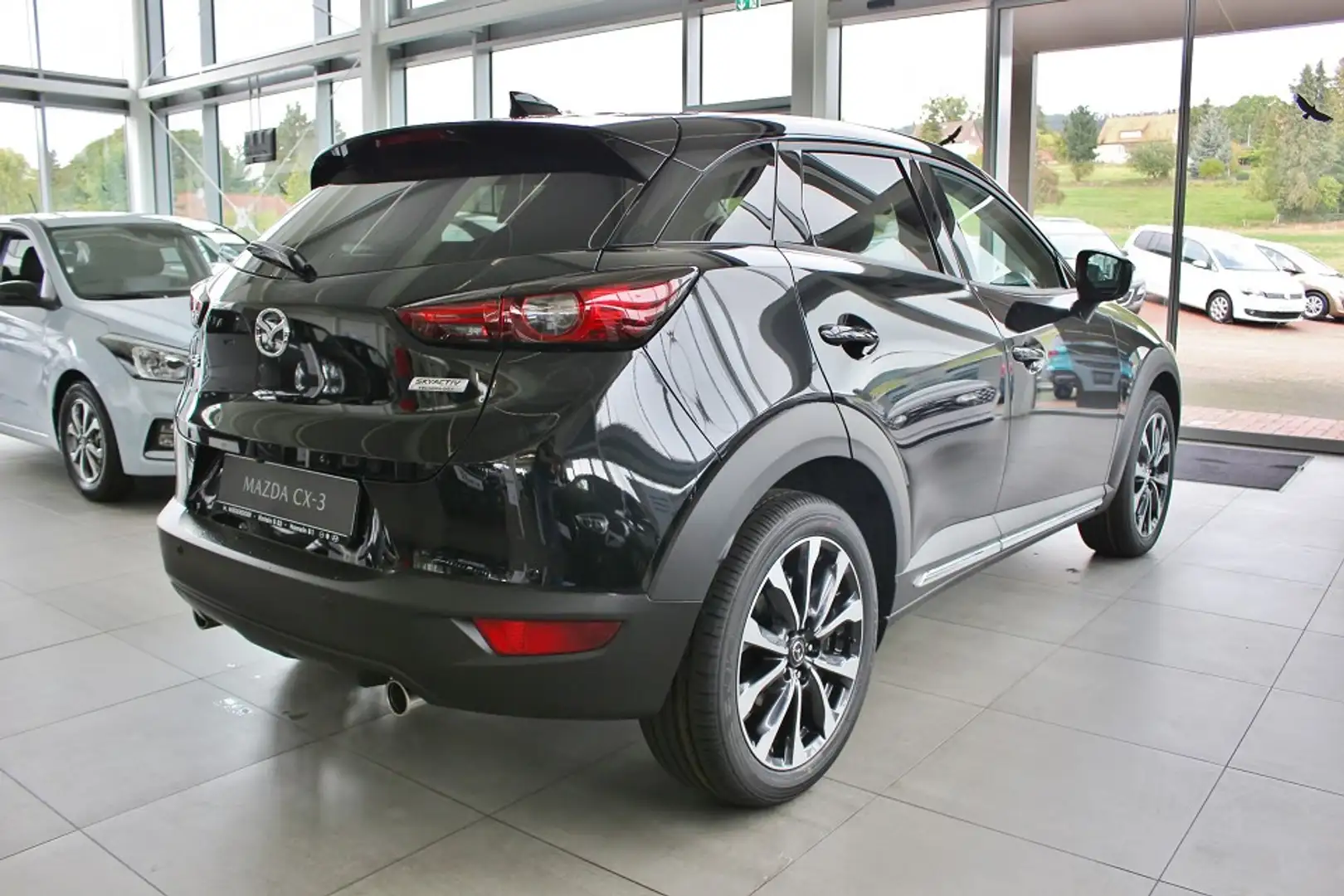 Mazda CX-3 2.0 Sports AUTOMATIK LEDER NAVI KAM LED Noir - 2