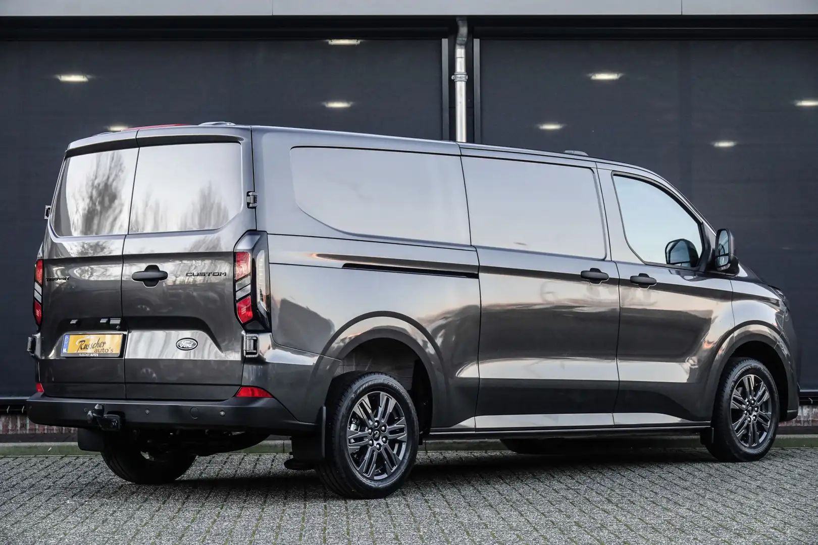 Ford Transit Custom L2H1 2.0Tdci 136Pk | Trend 320 | Dubbele Schuifdeu Gris - 2
