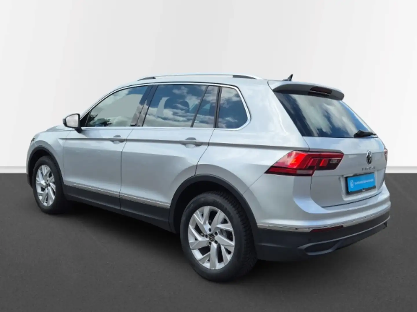 Volkswagen Tiguan 1.5 TSI Move Navi SHZ DAB AppConnect Silber - 2