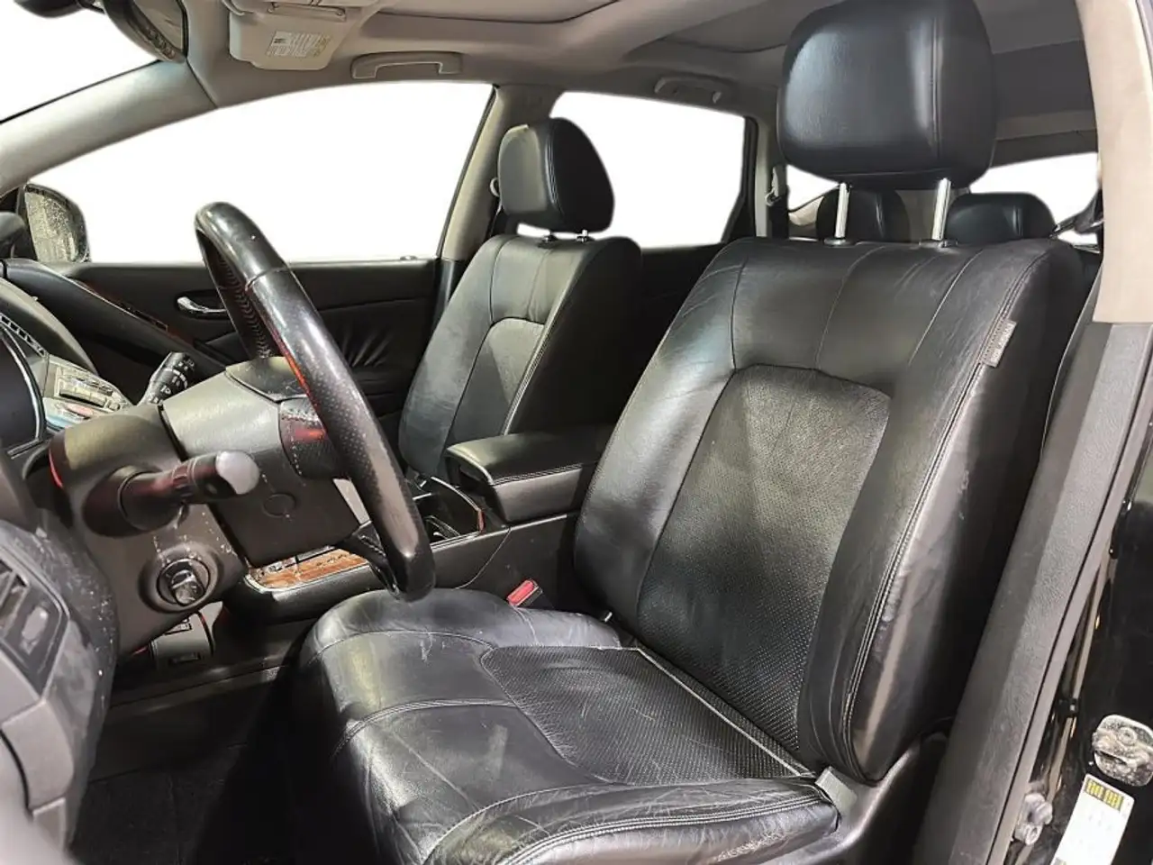 Nissan Murano снимка Nissan Murano