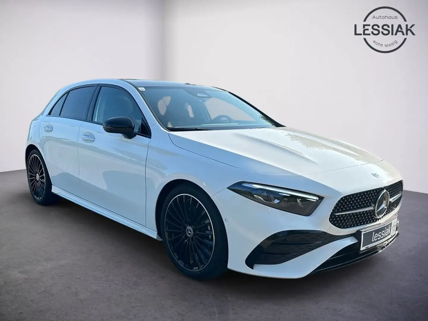 Mercedes-Benz A 220 d | AMG-Premium | Pano-SD | Night usw. Weiß - 2