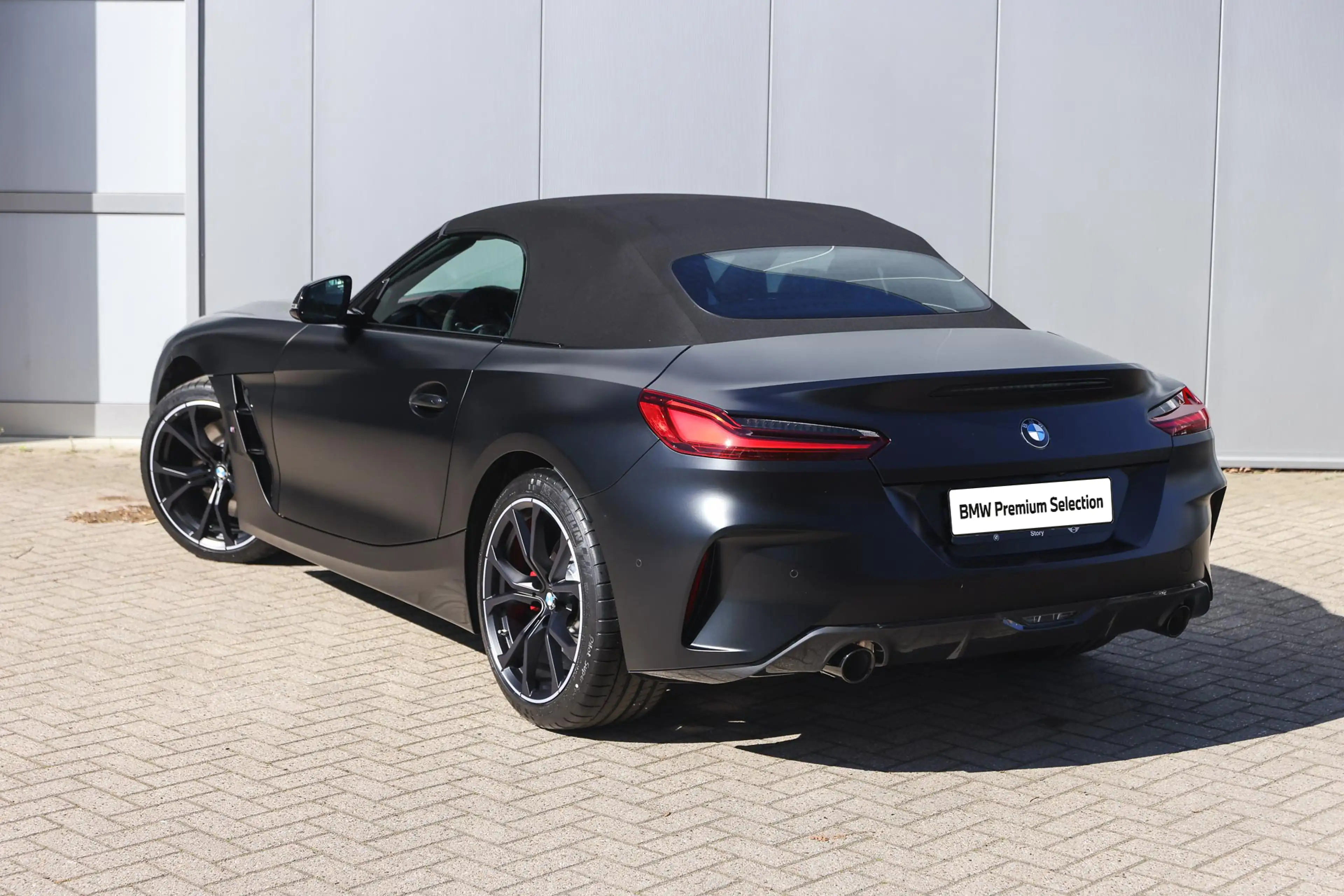 BMW Z4 Roadster sDrive20i M Sport Automaat / M Sportstoel — photo 2