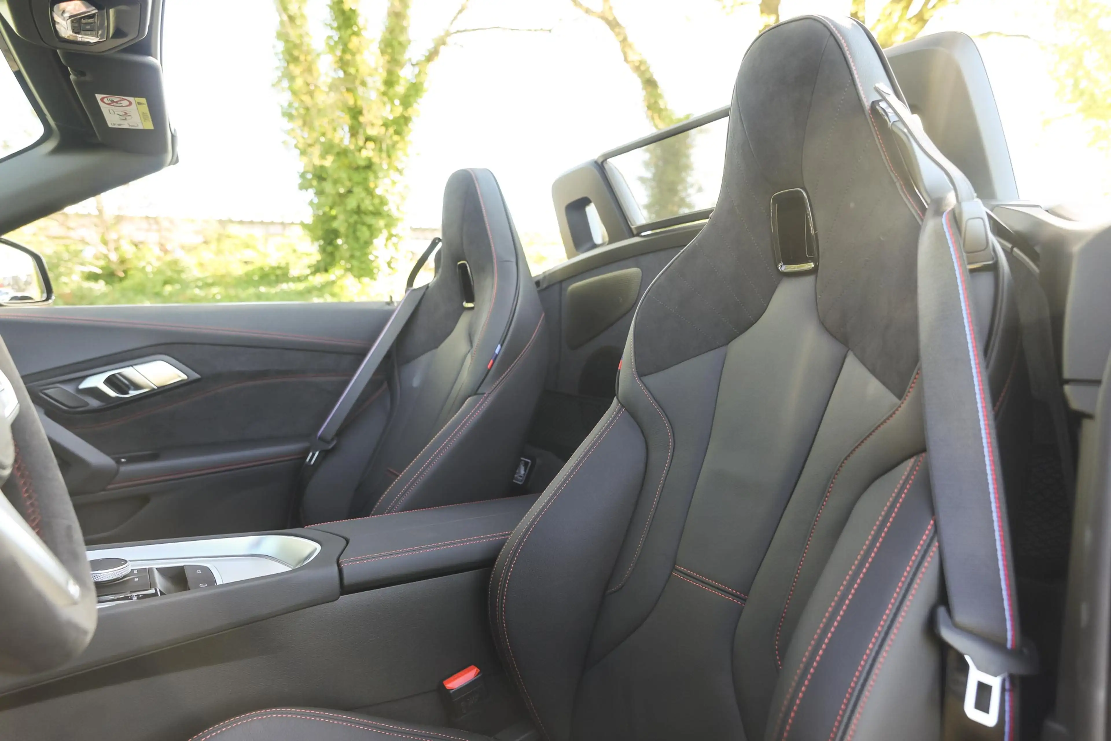 BMW Z4 Roadster sDrive20i M Sport Automaat / M Sportstoel — photo 10