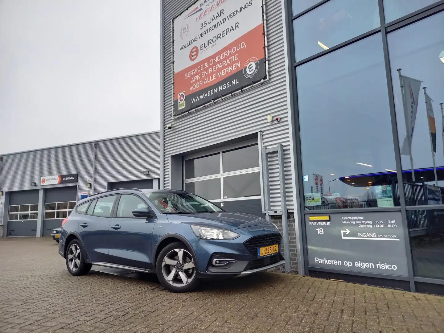 Ford Focus Wagon 1.0 EcoBoost HYBRID ACTIVE Business - CAMERA Bleu - 2