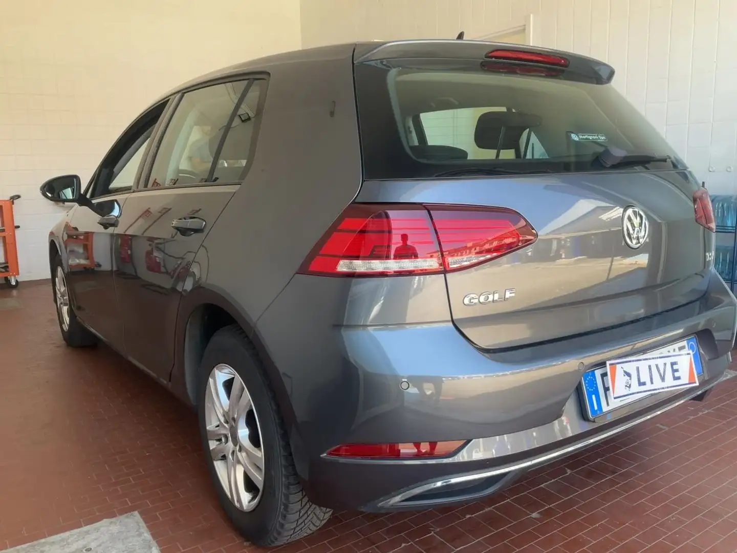 Volkswagen Golf Golf VII 2017 5p 5p 1.0 tsi Business 110cv Grigio - 2