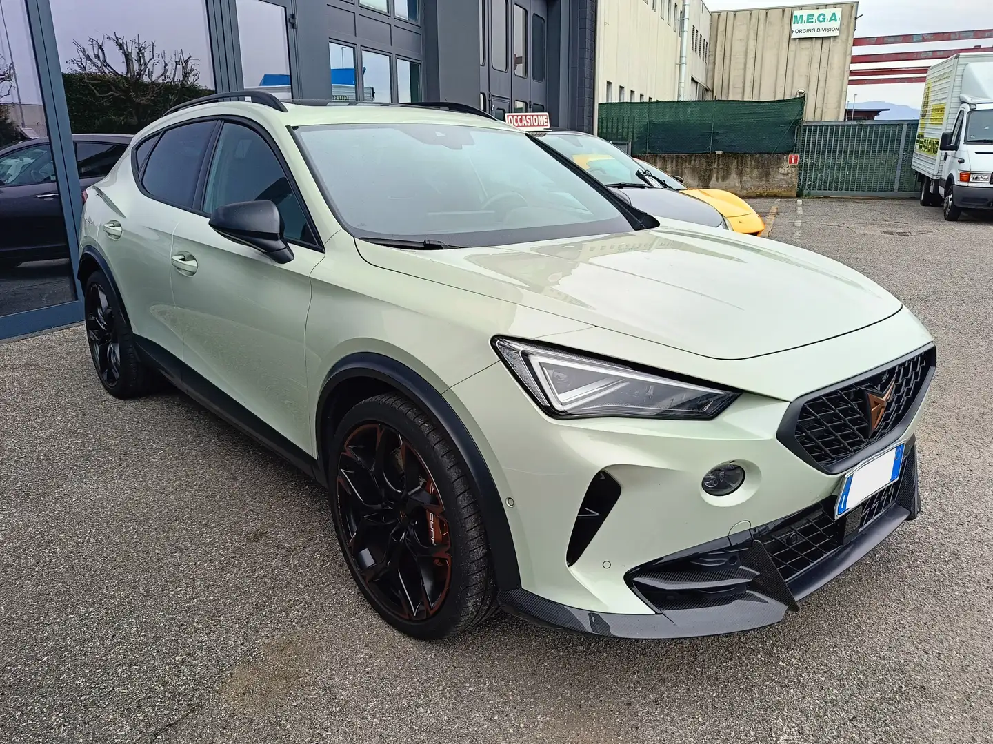 CUPRA Formentor VZ5 Formentor 2.5 tsi Taiga Grey 4drive 390cv dsg Gris - 2