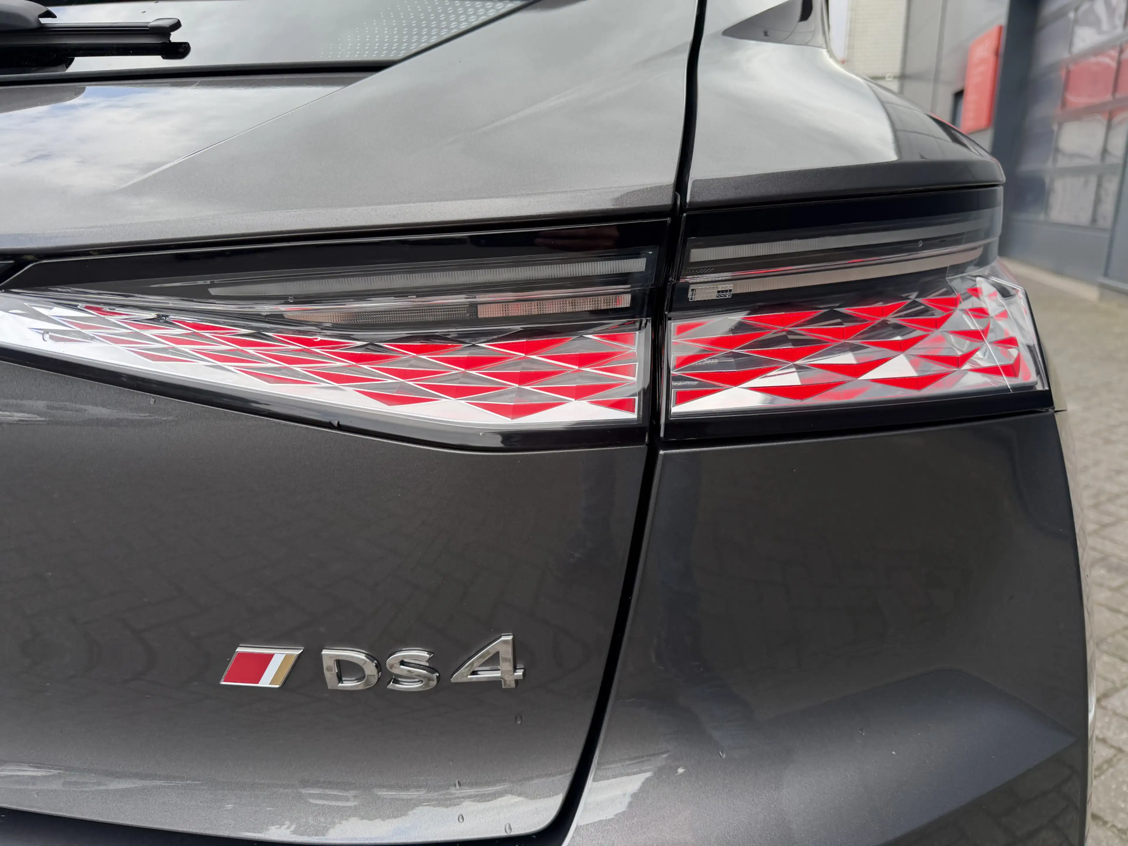 DS Automobiles DS 4 225pk E-Tense Performance Line+ (Camera - LED Matr — photo 37