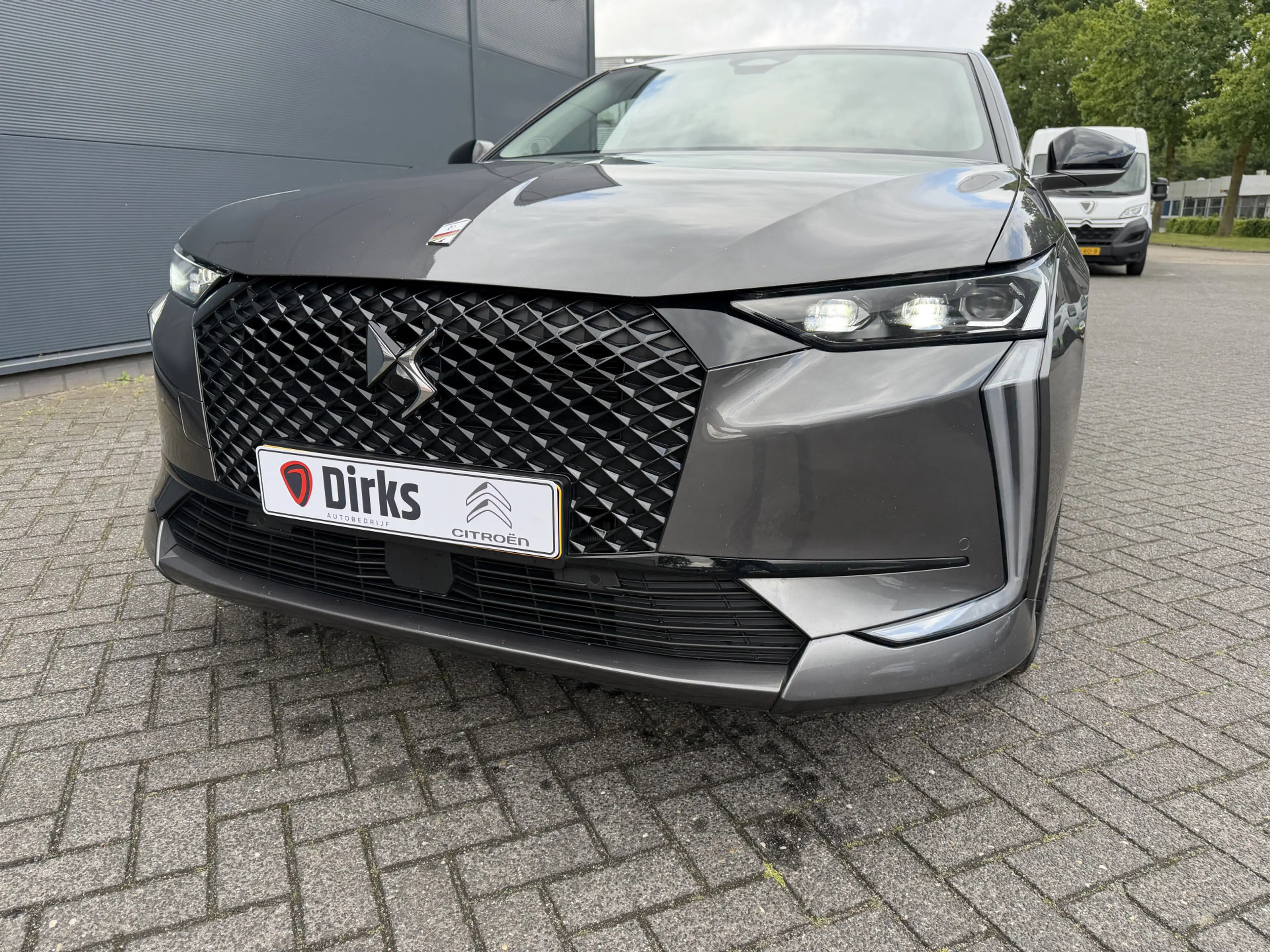 DS Automobiles DS 4 225pk E-Tense Performance Line+ (Camera - LED Matr — photo 36