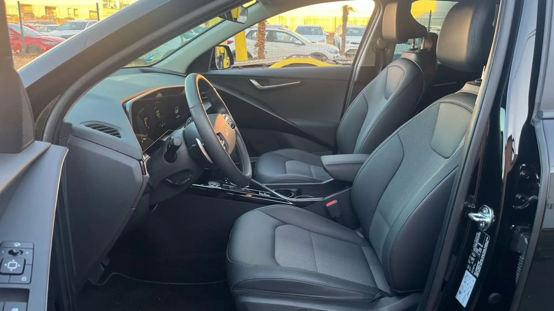 Kia Niro 1.6 GDI HEV DRIVE 129 5P Negro - 2