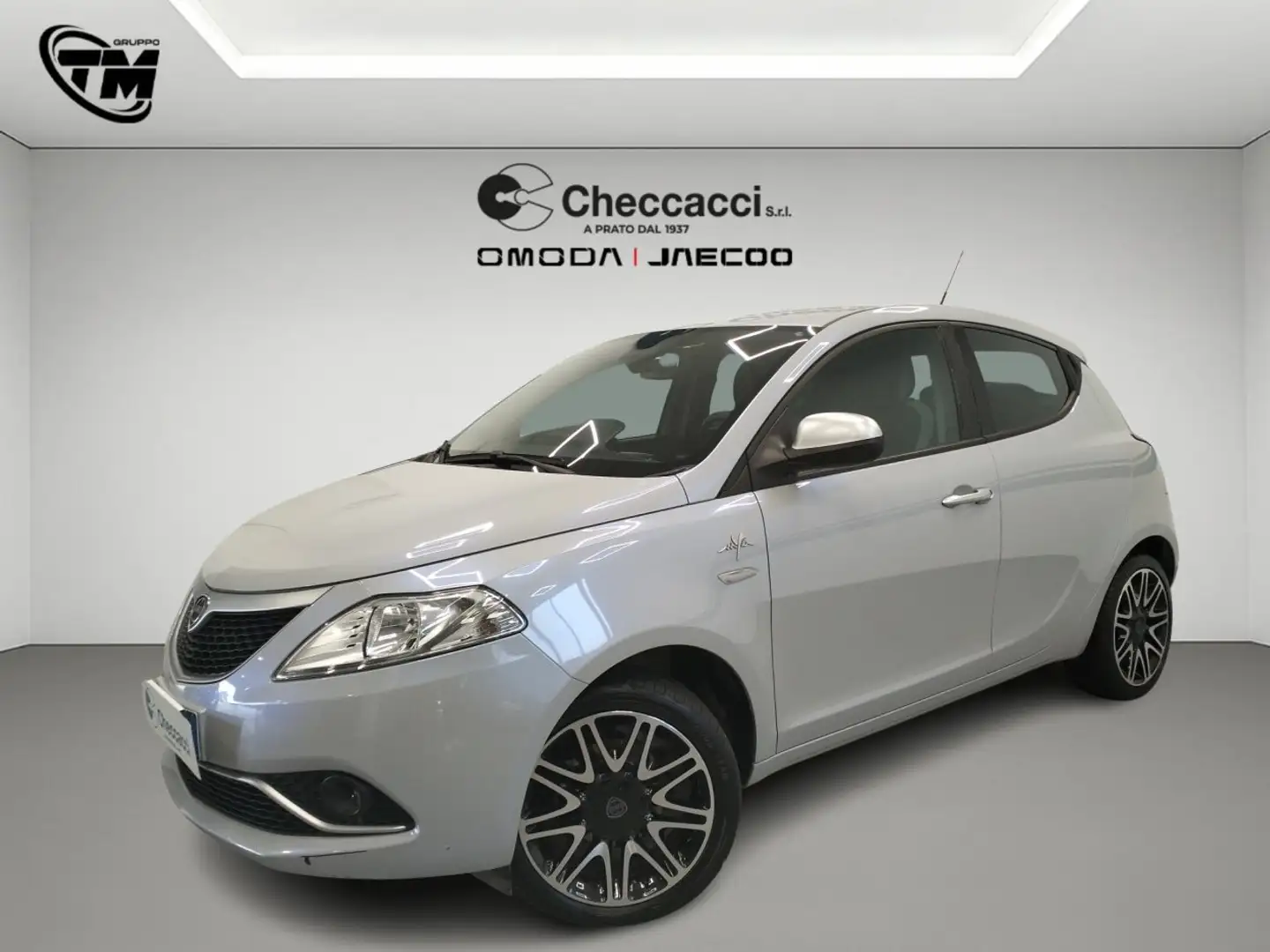 Lancia Ypsilon 1.2 Platinum 69cv my16 Mya * NEOPATENTATI * Argento - 1