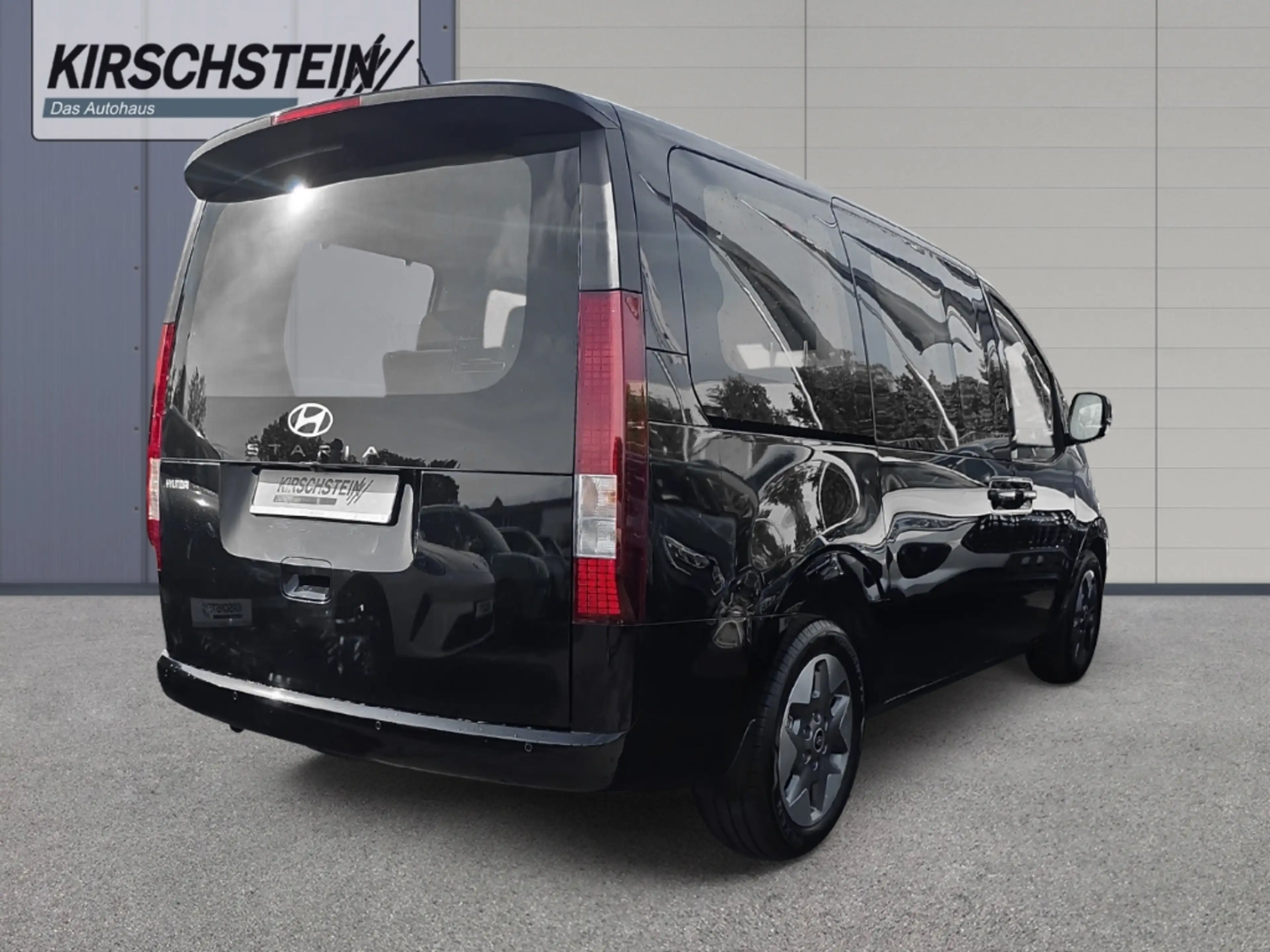 Hyundai STARIA Prime Hybrid 2WD 9-Sitzer Navi App Kamera — photo 3