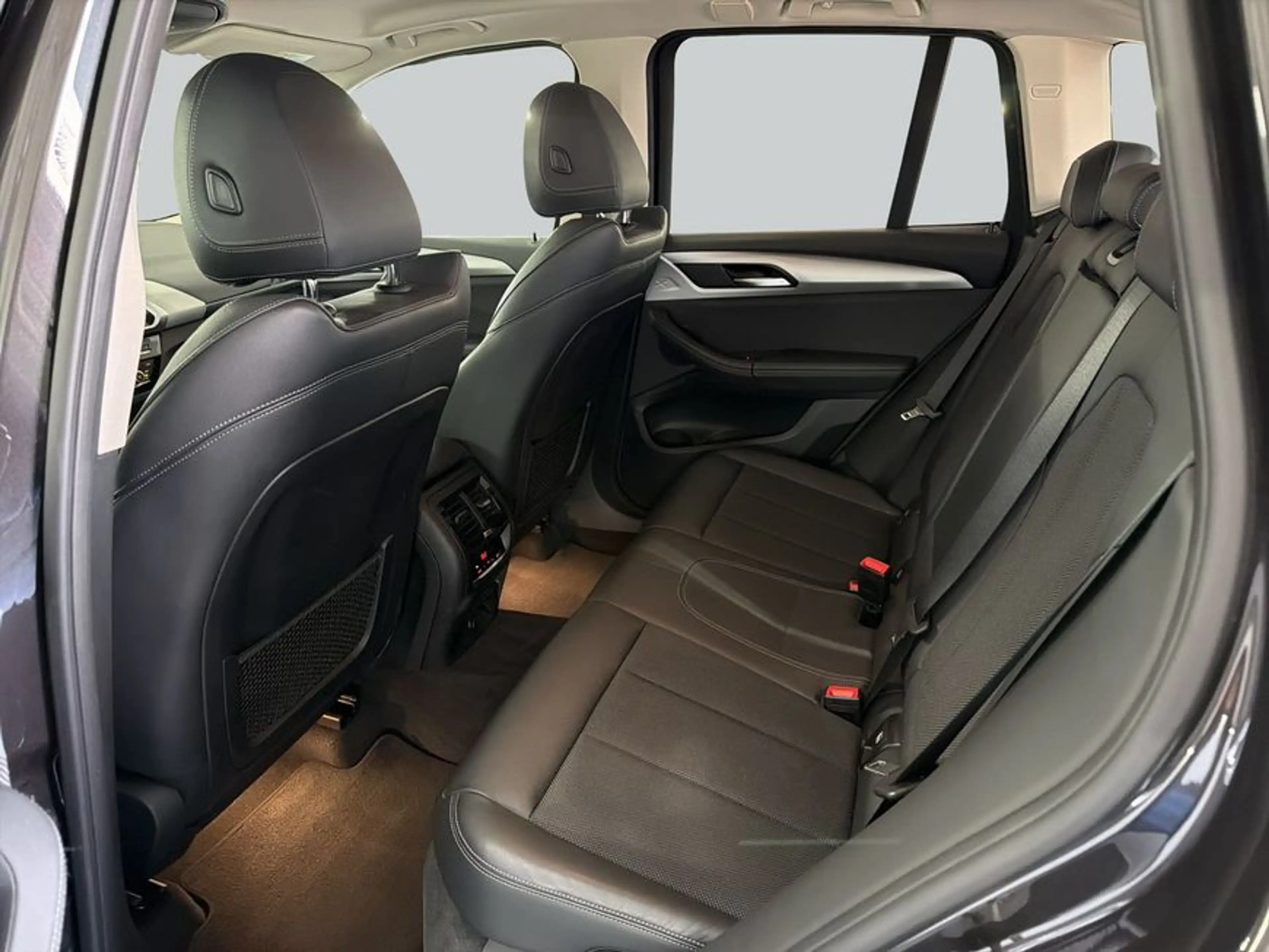 BMW X3 xDrive20i Aut. Advantage Navi SHZ PDC — photo 12