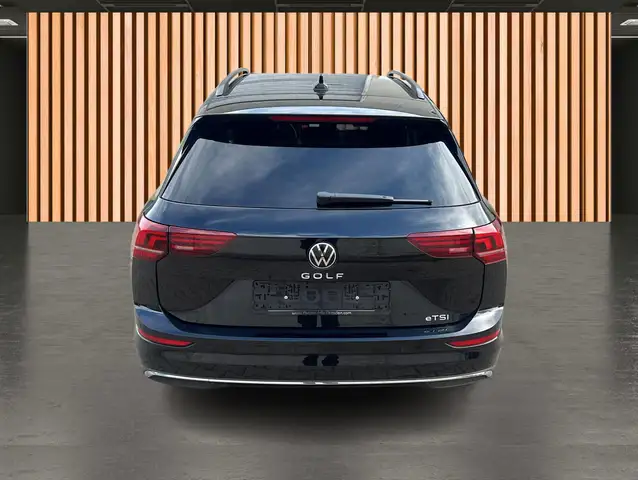 Volkswagen Golf view 7