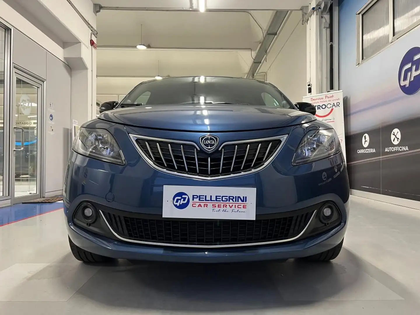 Lancia Ypsilon 1.0 firefly hybrid Silver Plus s&s 70cv - 2