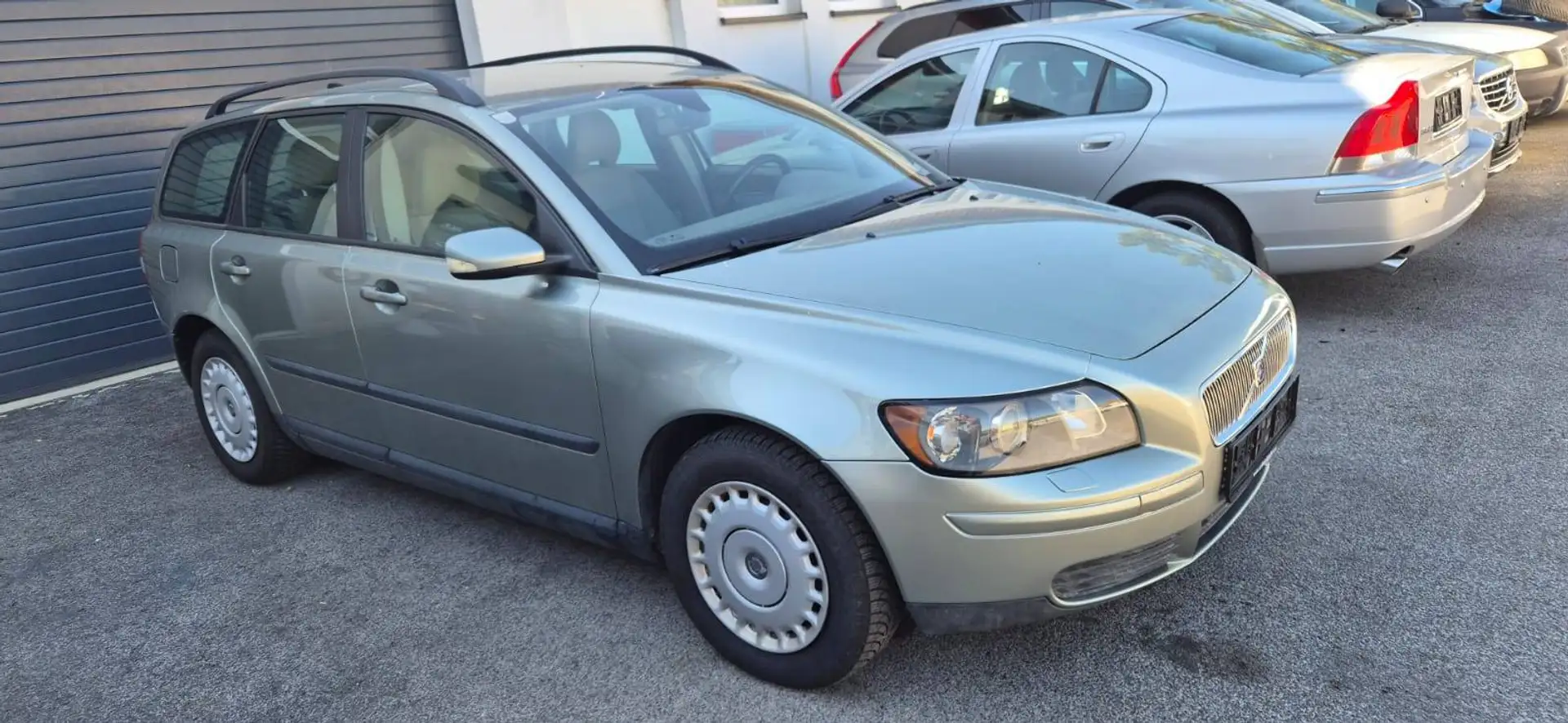 Volvo V50 1.8 Grün - 2