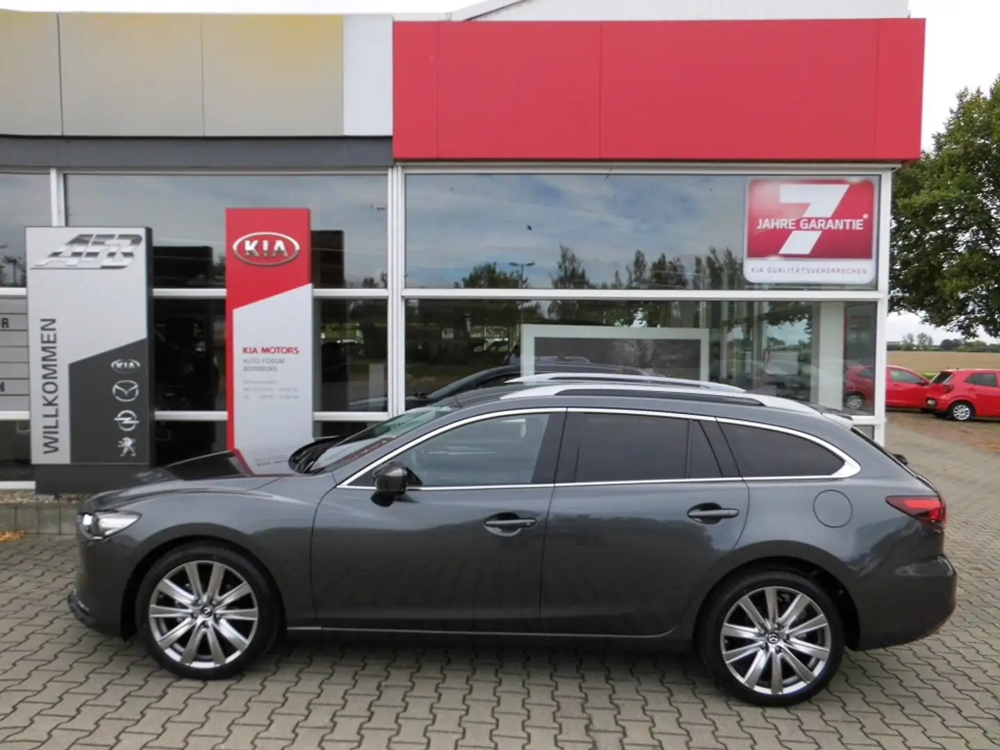Mazda 6 KOMBI Exclusive-Line Navi Gris - 1