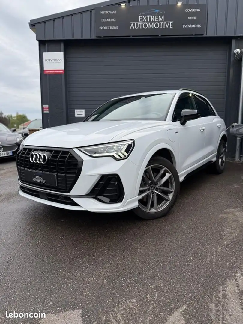 Audi Q3 1.4 45 TFSIE HYBRIDE 245CH 8 CV, S LINE, 1er M.E.C 12-2021 Blanc - 1