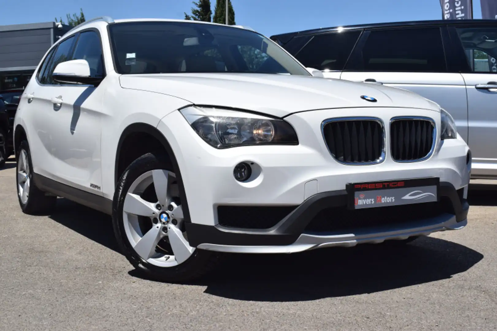 BMW X1 (E84) XDRIVE18DA 143CH LOUNGE PLUS Blanc - 1
