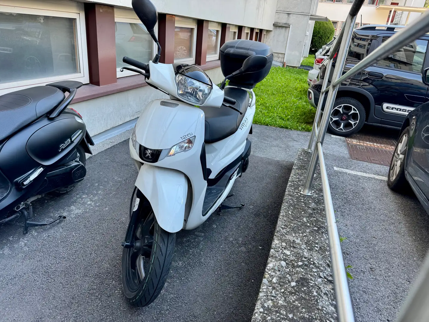 Peugeot Tweet Alb - 2